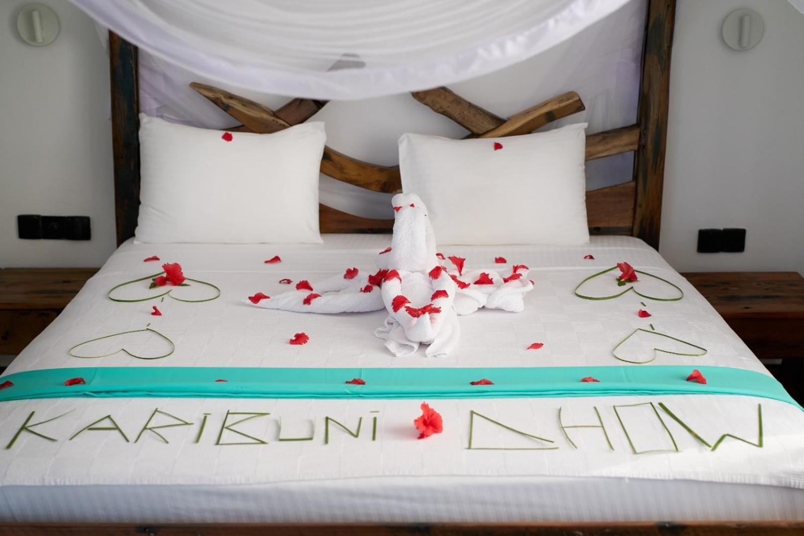 Dhow Beach Boutique Hotel Nungwi Esterno foto