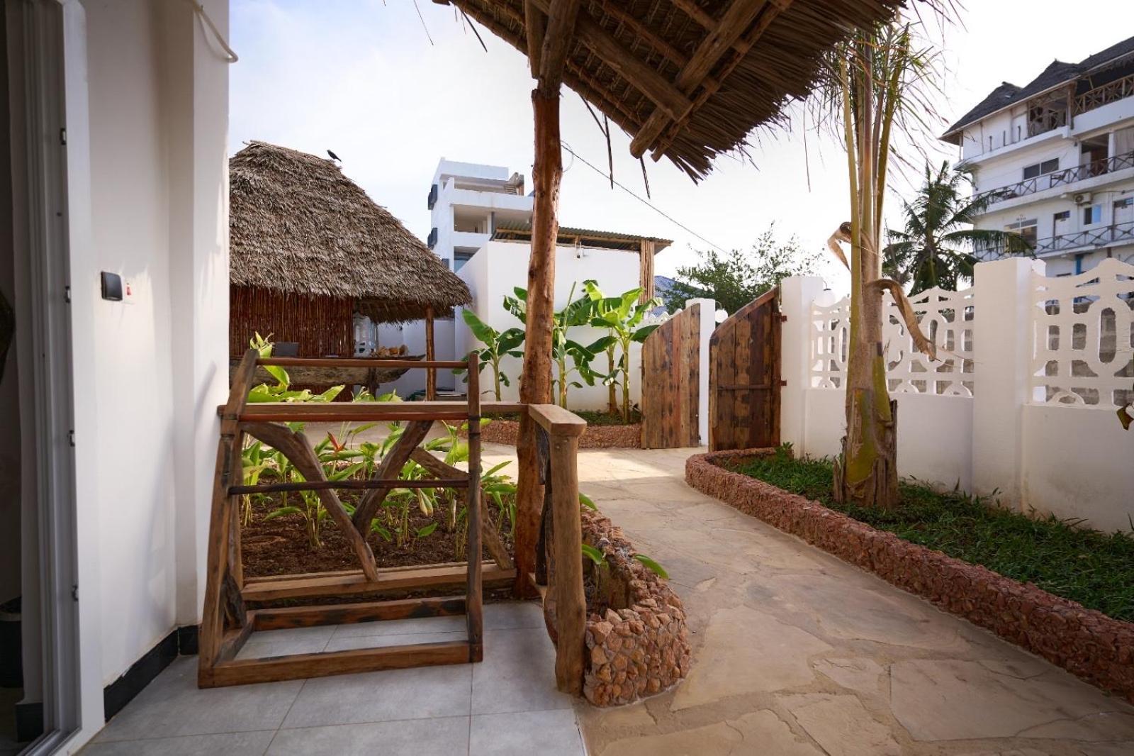 Dhow Beach Boutique Hotel Nungwi Esterno foto