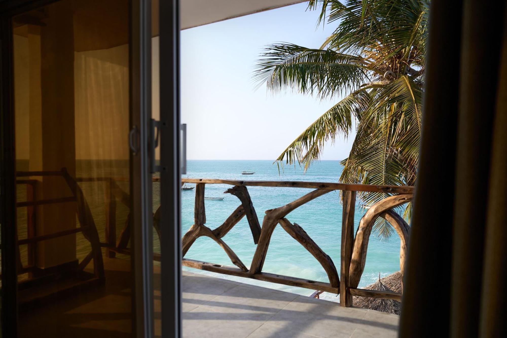 Dhow Beach Boutique Hotel Nungwi Esterno foto